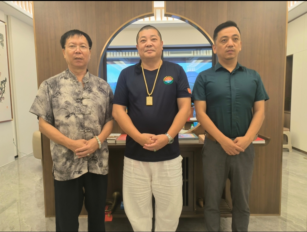 ���߲ɷ���ң�ӵ���