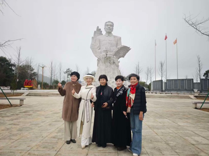 ����һ�и���ʥ����ɽ��������ָ��