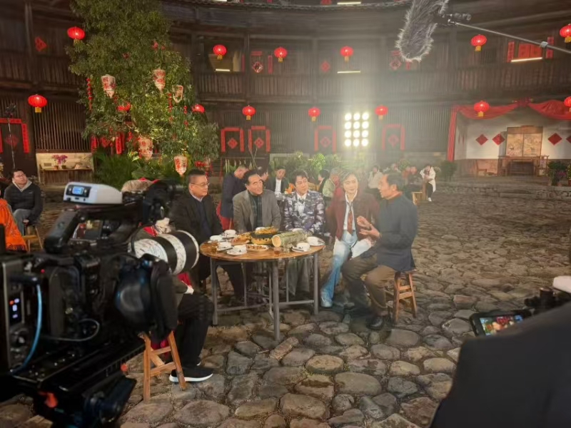       �����������������������й�����ԺԺ�����������̸��������������רע������΢�㾡����������ϣ�ָ����������ʰ�����Ǻӵĵ�Σ�����Ժ�����鵭Ȼ���ţ�ü�����ű�ī���ŵĳ������渵����У����Ƕ��������������������ںϵ�˼����һ������������˼����������������ײ��