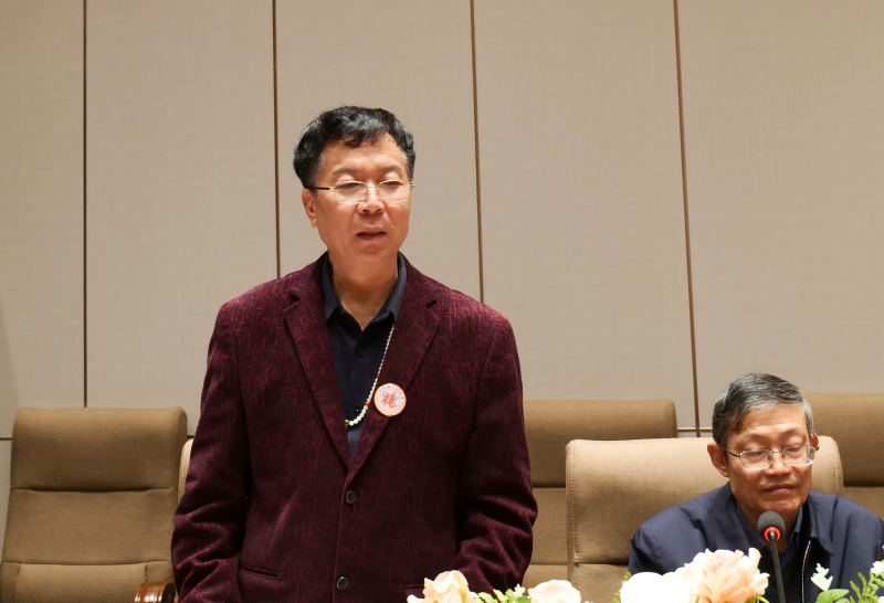 ˫��ҫ�ʺ����� ��ɽ�̸����³�