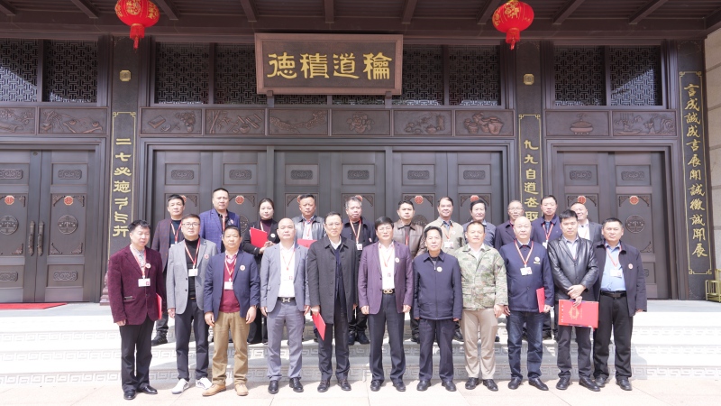 ����������������˳���ٿ�